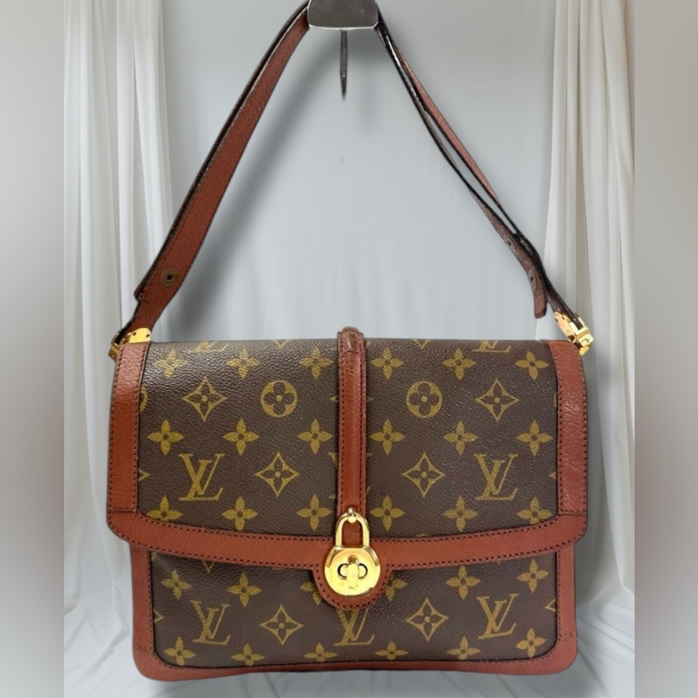 COA LOUIS VUITTON VINTAGE SACK VENDOME SHOULDER BAG See CALLOUTS
